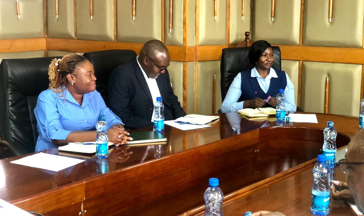 ELGIA meets National Anti-Corruption Campaign Steering Committee (NACCSC) to on combating corruption . ELGIA meets National Anti-Corruption Campaign Steering Committee (NACCSC) to on combating corruption .